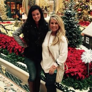 Meet your Posher, Stacey